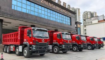 玉柴物流集團(tuán)貼近市場(chǎng)，抓住機(jī)遇，助力客戶車輛迭代升級(jí)