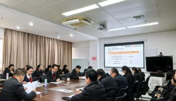 述實(shí)績(jī)、評(píng)實(shí)效、促實(shí)干——玉柴物流集團(tuán)召開(kāi)2024年度黨支部書(shū)記抓基層黨建工作述職評(píng)議會(huì)